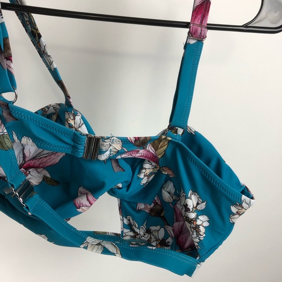 Cupshe Bikini - Picture 4 of 10